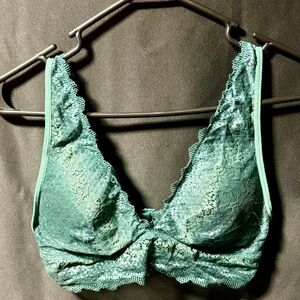 Daisy Fuentes Green Lace Bralette